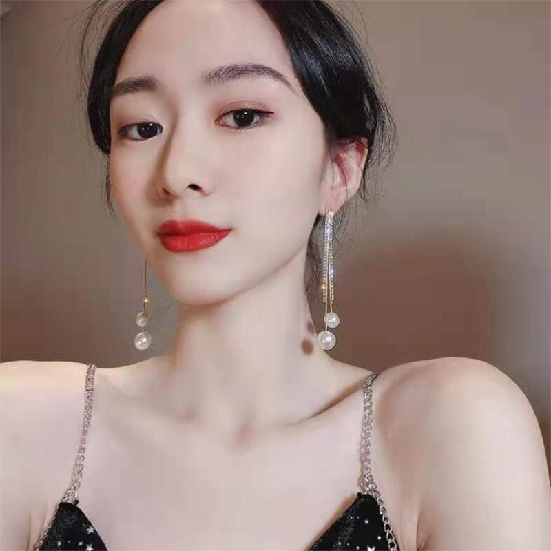 Fashion Tassel Copper Inlay Artificial Pearls Rhinestones Zircon Drop Earrings 1 Pair
