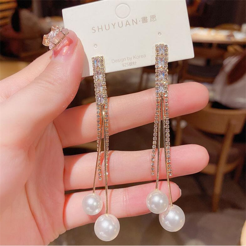 Fashion Tassel Copper Inlay Artificial Pearls Rhinestones Zircon Drop Earrings 1 Pair