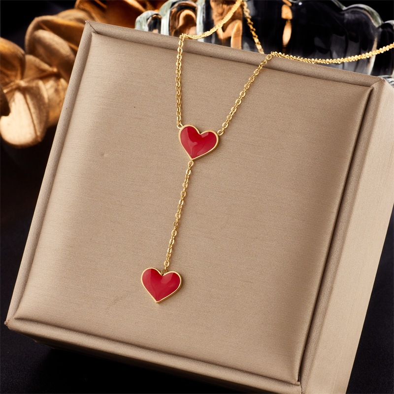 Fashion Heart Shape Titanium Steel Enamel Necklace