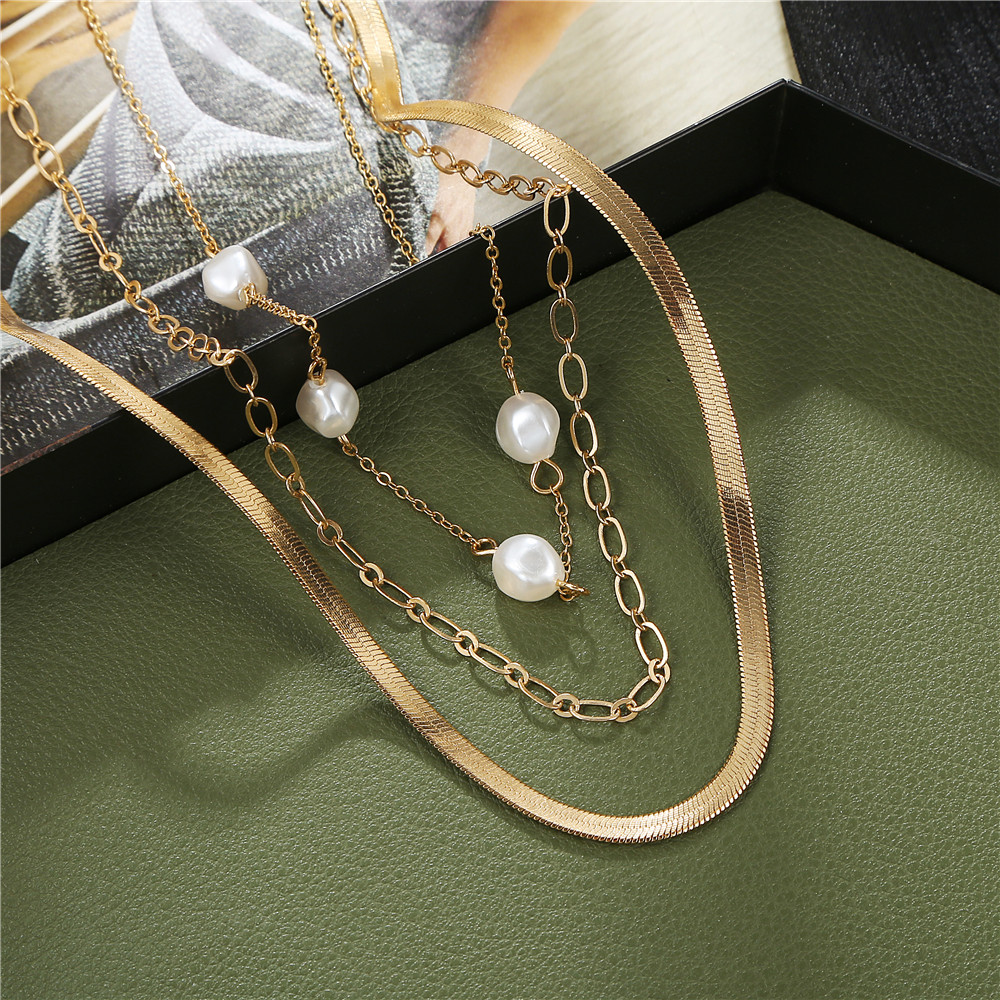 Fashion Solid Color Alloy Pearl Womenu0027S Layered Necklaces 1 Piece