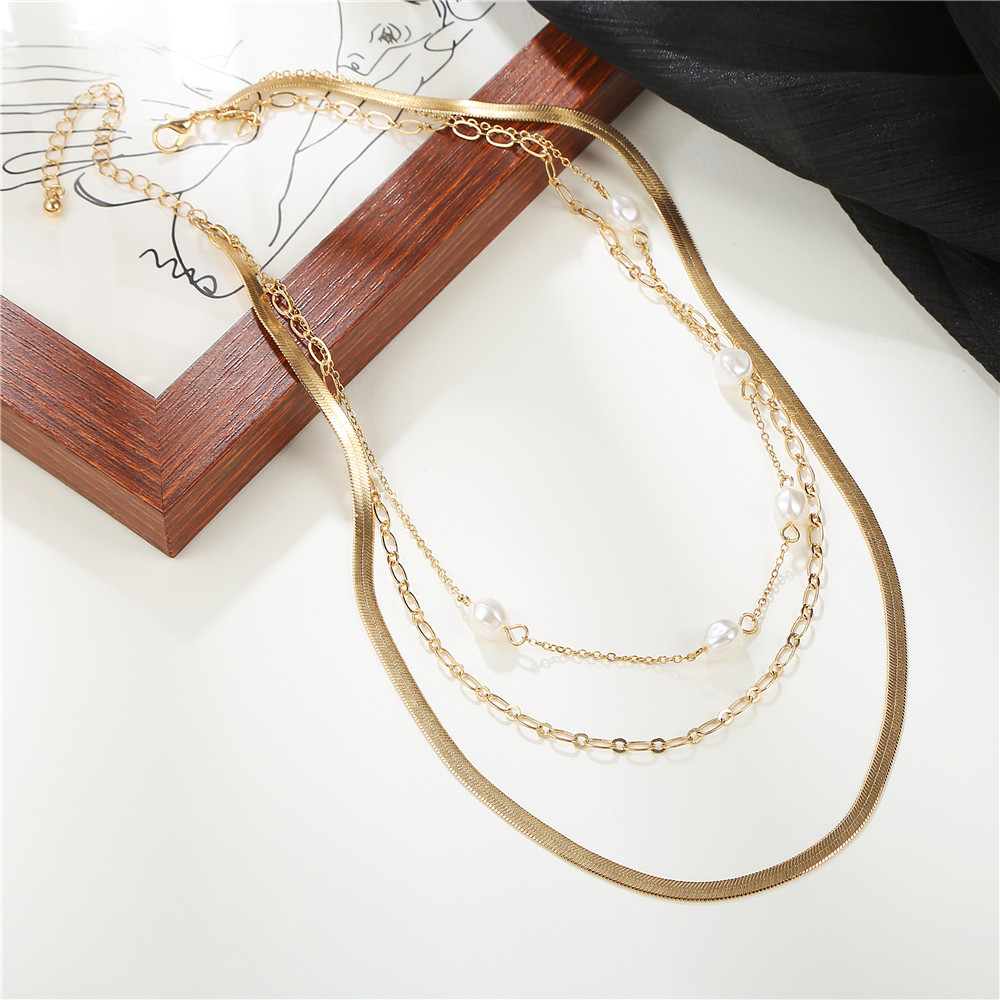 Fashion Solid Color Alloy Pearl Womenu0027S Layered Necklaces 1 Piece