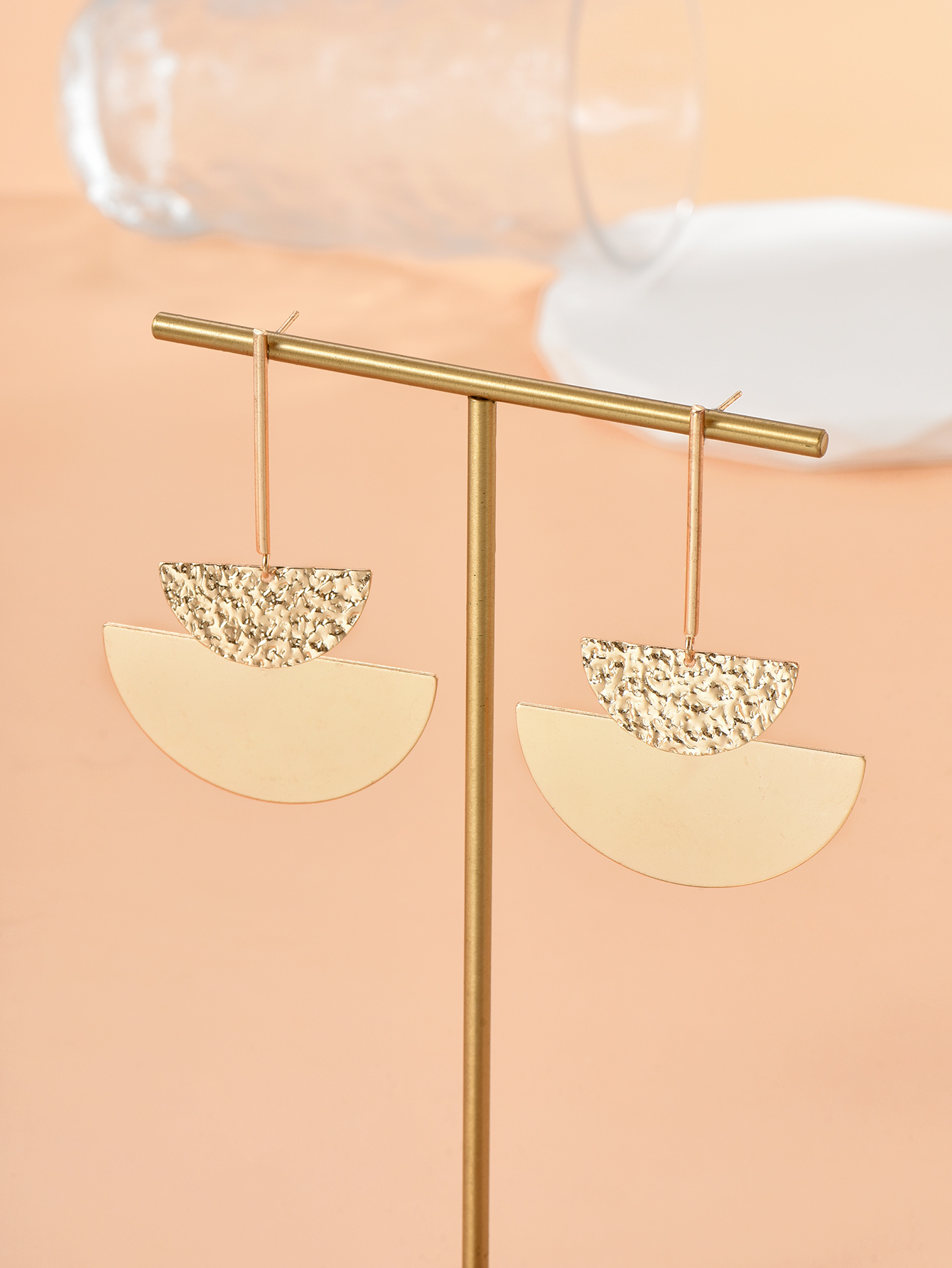 Fashion Semicircle Alloy Plating Pleated Womenu0027S Dangling Earrings 1 Pair