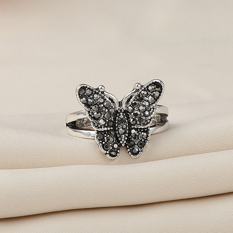 Fashion Butterfly Alloy Inlay Artificial Rhinestones Womenu0027S Rings 1 Piece