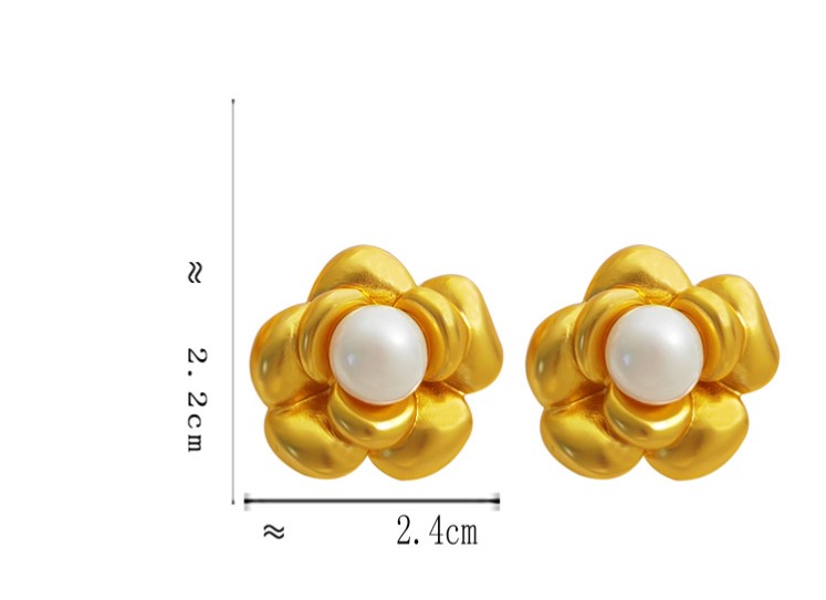 Retro Flower Copper Plating Inlay Pearl Ear Studs 1 Pair