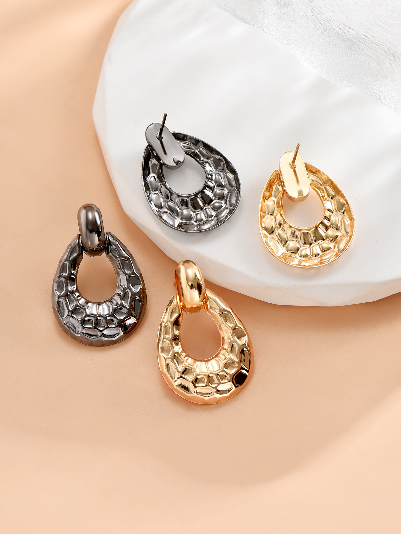 Fashion Water Droplets Alloy Hollow Out Womenu0027S Drop Earrings 1 Pair