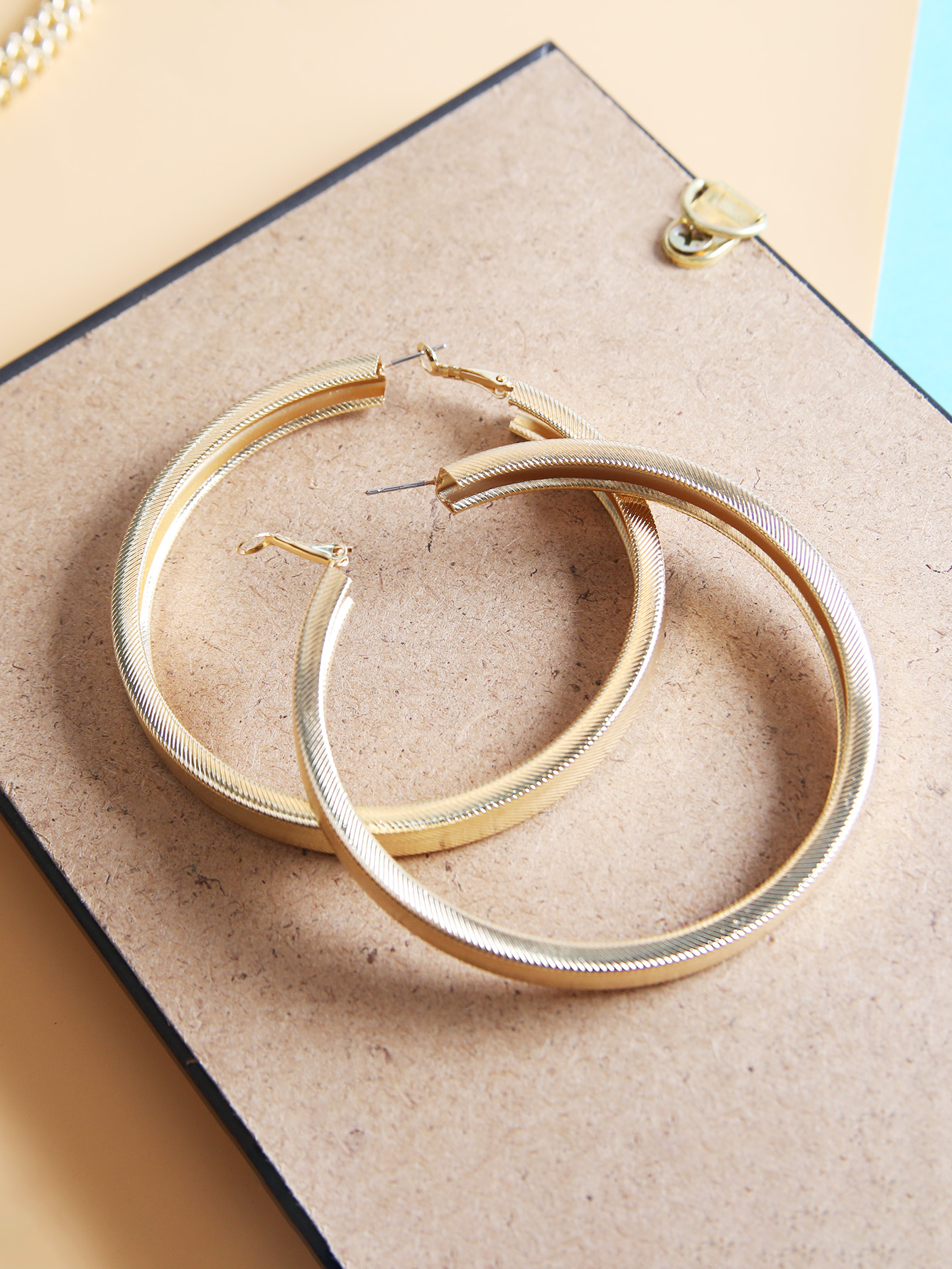 Hip-Hop Circle Metal Womenu0027S Earrings 1 Pair