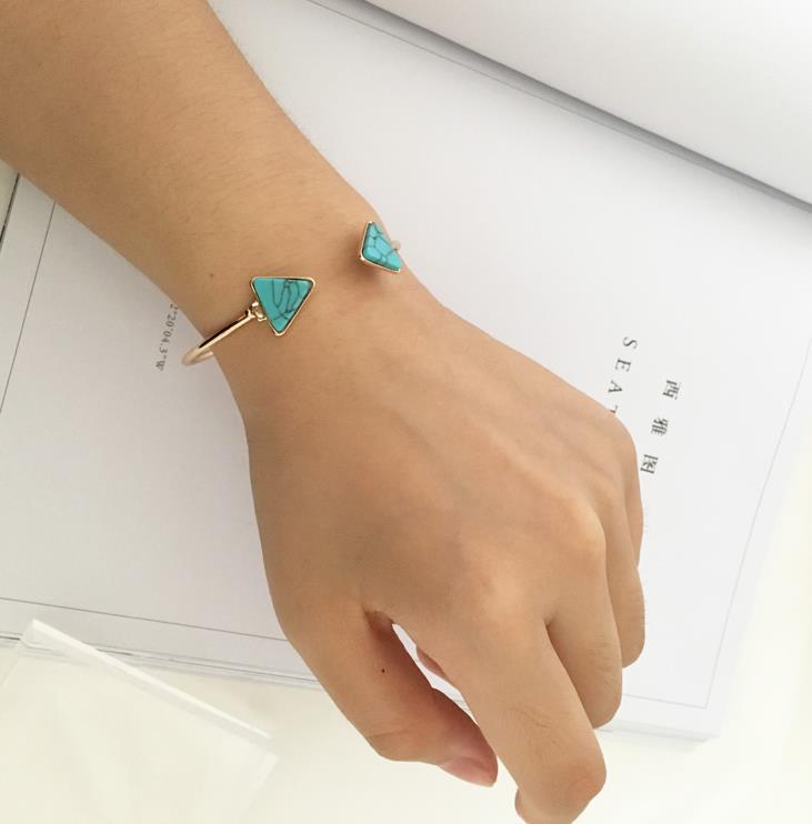 Simple Style Heart Shape Arrow Bow Knot Metal Hollow Out Inlay Turquoise Womenu0027S Bangle 1 Piece