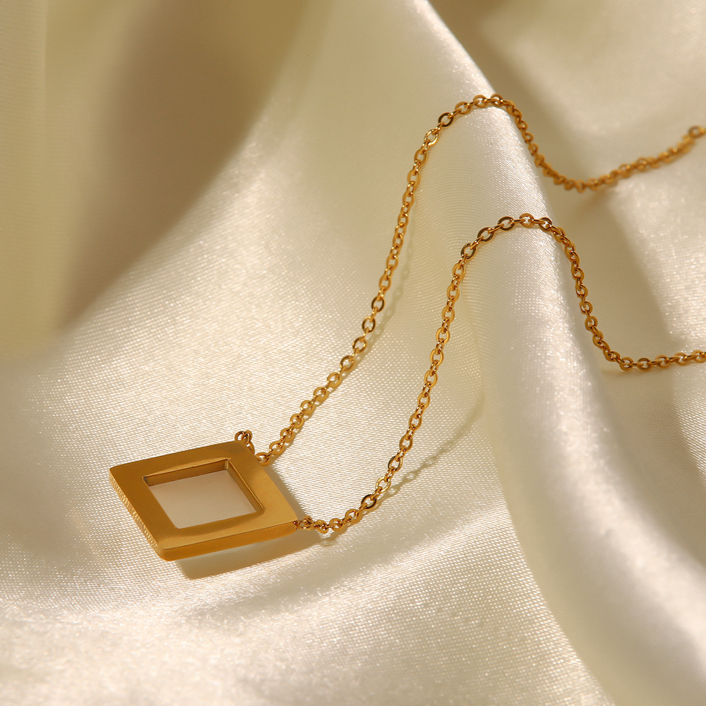 Vintage Style Square Stainless Steel Inlay Opal Necklace 1 Piece