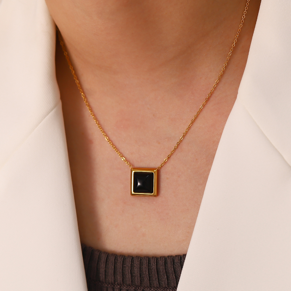 Vintage Style Square Stainless Steel Inlay Opal Necklace 1 Piece