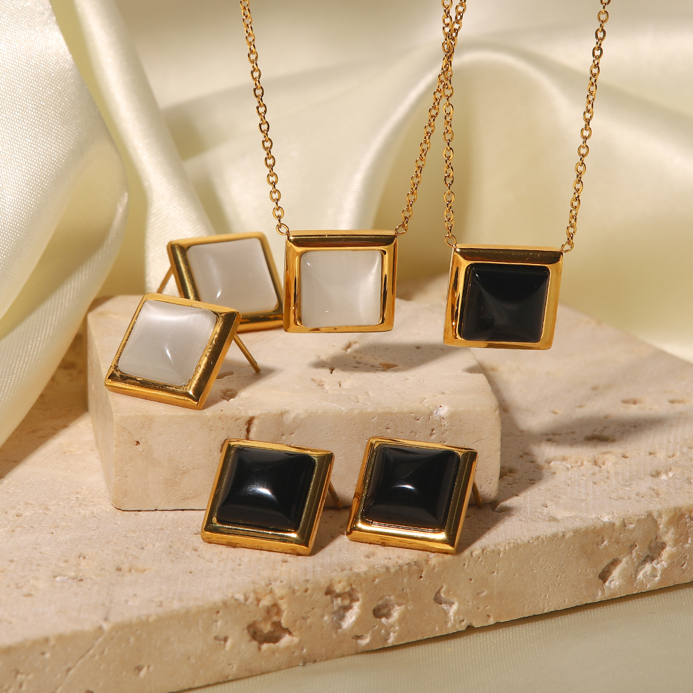 Vintage Style Square Stainless Steel Inlay Opal Necklace 1 Piece