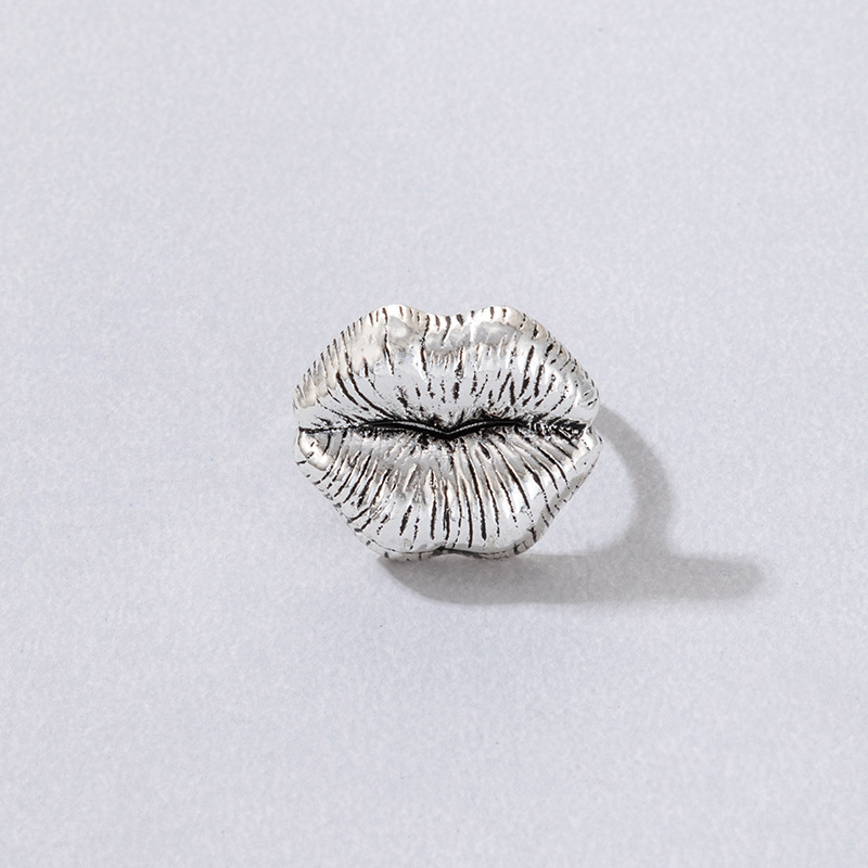 Vintage Style Lips Alloy Womenu0027S Rings 1 Piece