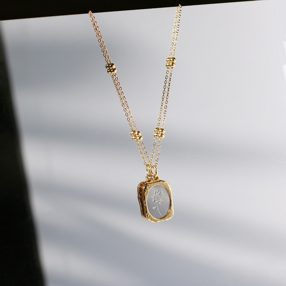 Retro Flower Stainless Steel Plating Pendant Necklace 1 Piece