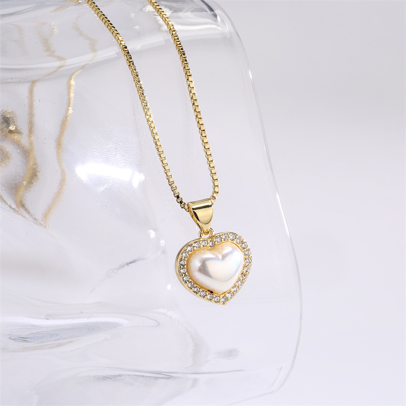 Fashion Heart Shape Copper Inlay Artificial Pearls Zircon Pendant Necklace 1 Piece