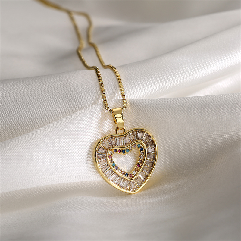 Fashion Heart Shape Copper Inlay Artificial Pearls Zircon Pendant Necklace 1 Piece
