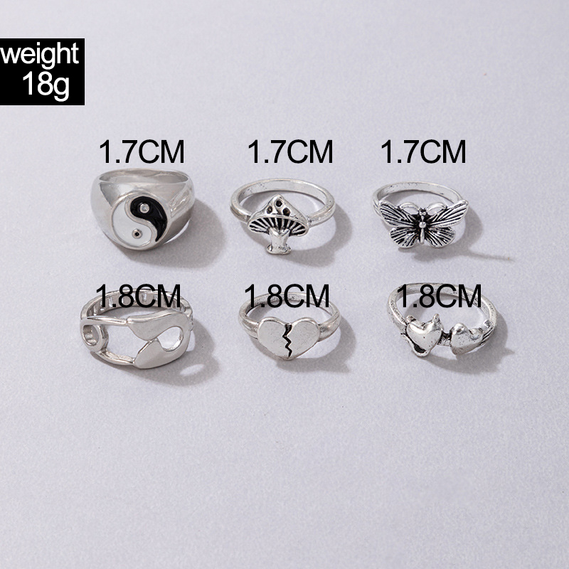 Retro Gossip Heart Shape Butterfly Alloy Hollow Out Womenu0027S Rings 1 Piece