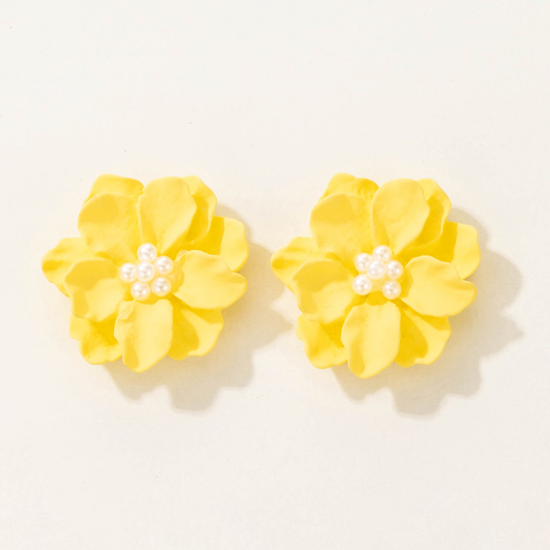 Simple Style Flower Alloy Three-dimensional Womenu0027S Ear Studs 1 Pair