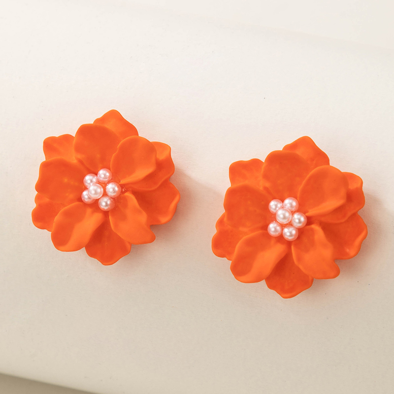 Simple Style Flower Alloy Three-dimensional Womenu0027S Ear Studs 1 Pair