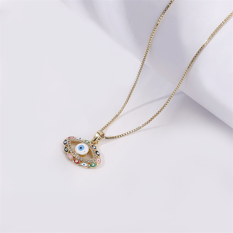 Fashion Devilu0027S Eye Copper Hollow Out Zircon Pendant Necklace 1 Piece