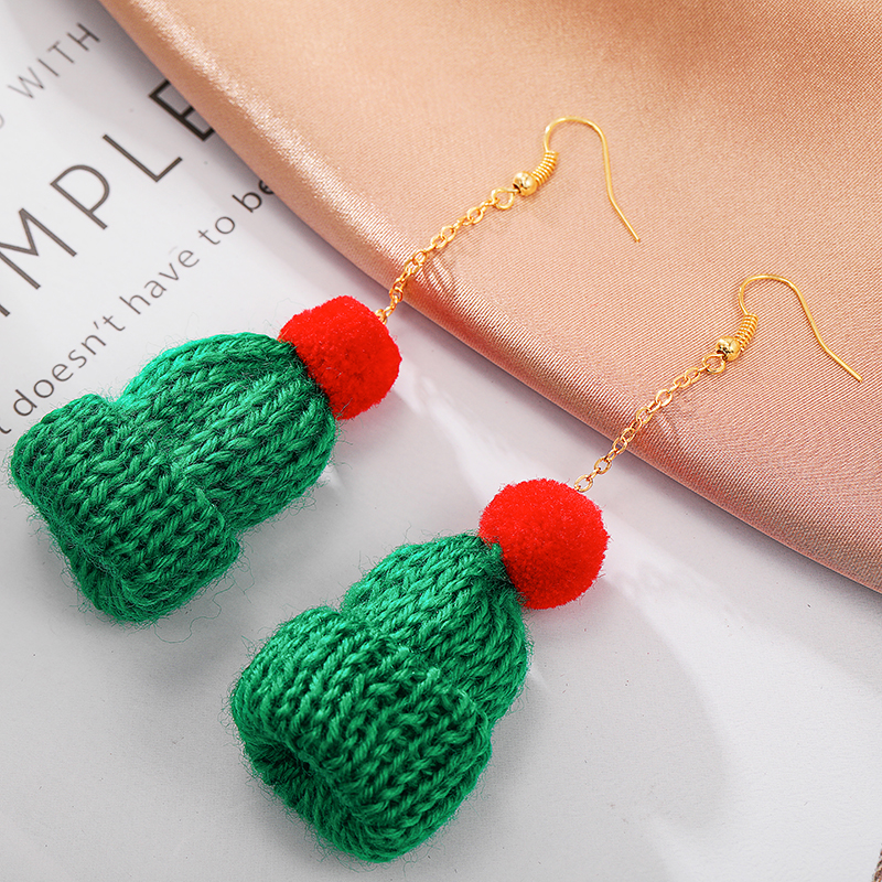 Simple Style Christmas Hat Alloy Plush Three-dimensional Christmas Womenu0027S Ear hook 1 Pair