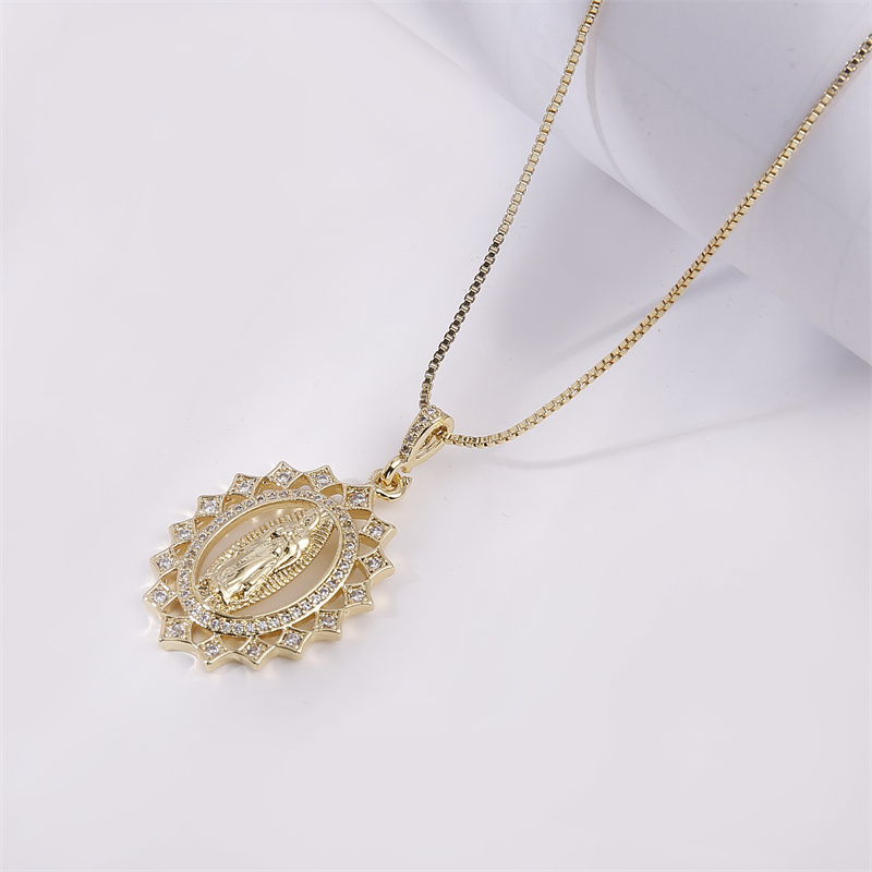 Retro Portrait Copper Gold Plated Zircon Pendant Necklace 1 Piece