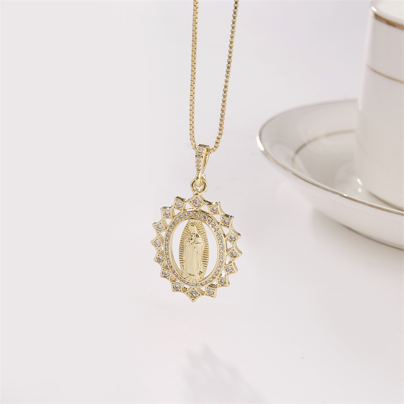 Retro Portrait Copper Gold Plated Zircon Pendant Necklace 1 Piece