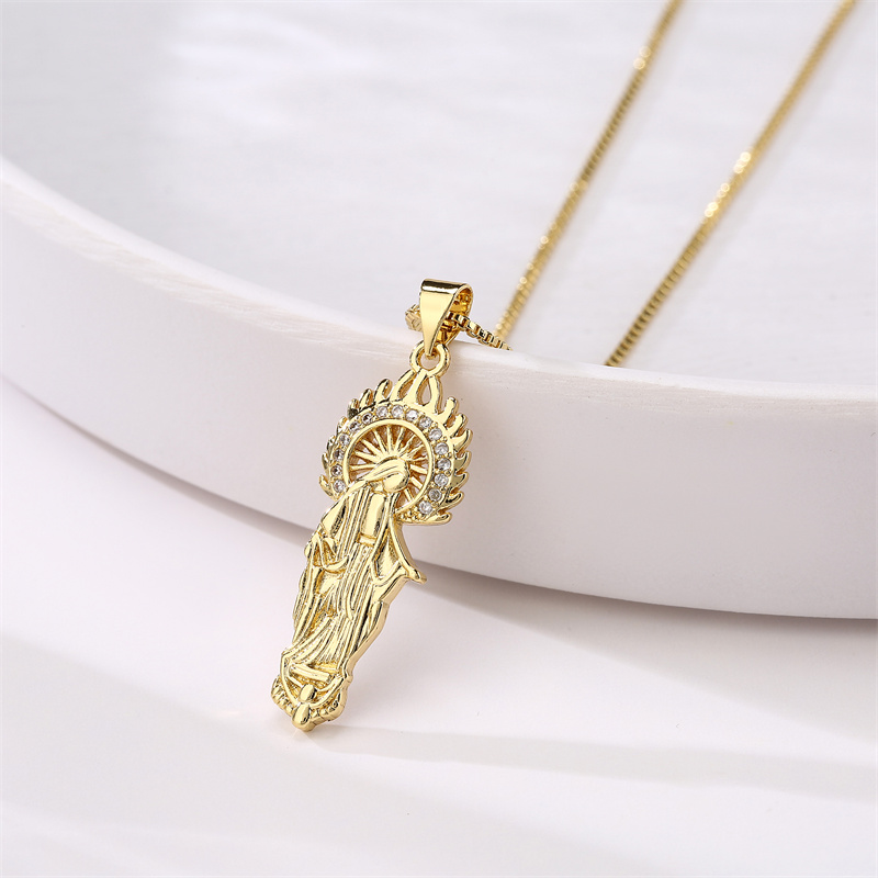 Retro Portrait Copper Gold Plated Zircon Pendant Necklace 1 Piece