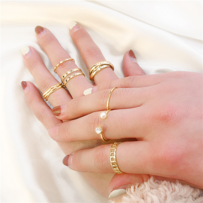 Simple Style Geometric Alloy Inlay Artificial Pearls Womenu0027S Rings 7 Pieces