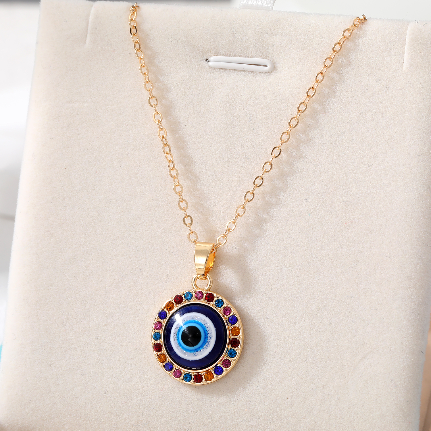 Simple Style Devilu0027S Eye Alloy Plating Rhinestones Womenu0027S Pendant Necklace 1 Piece