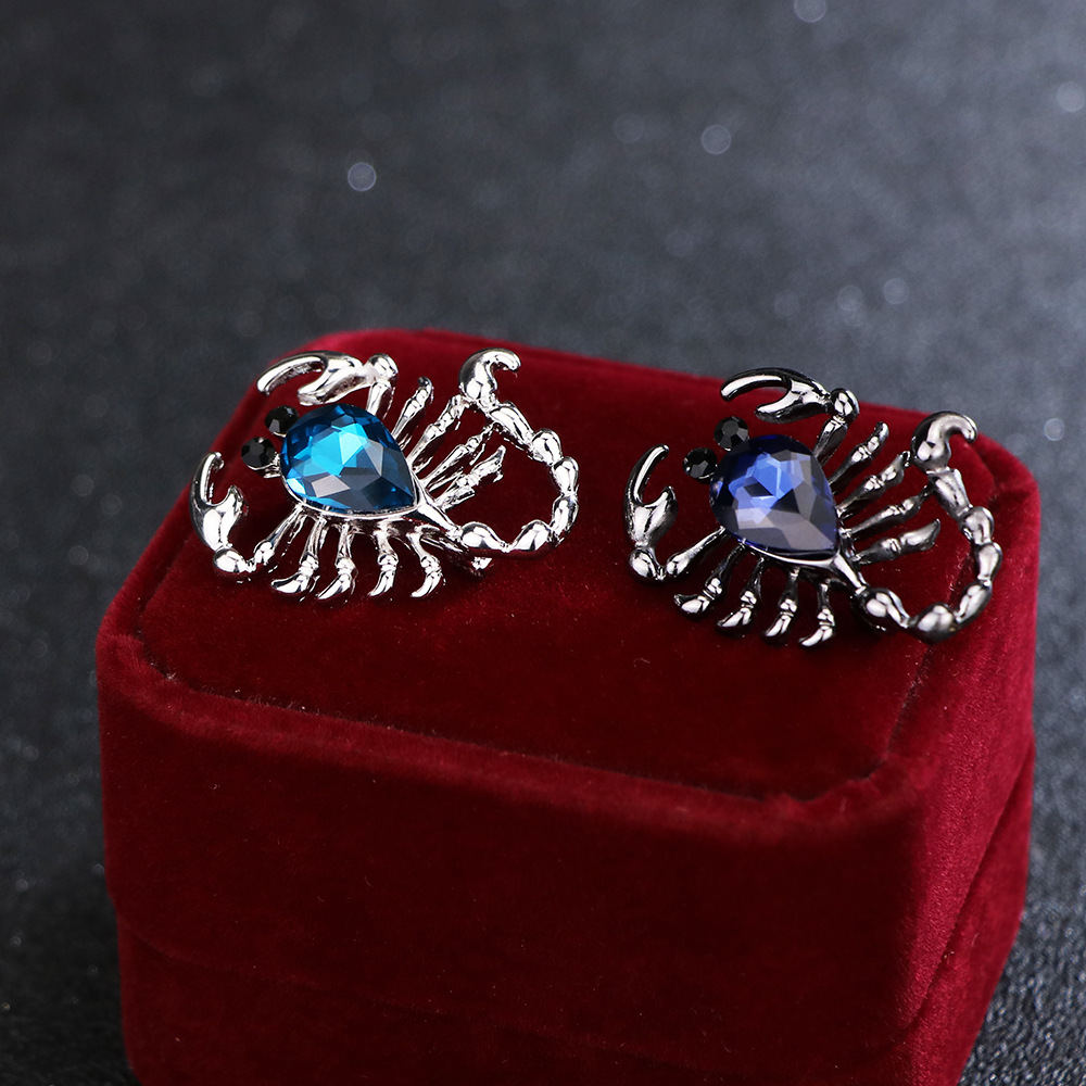 Fashion Scorpion Alloy Plating Artificial Crystal Unisex Brooches