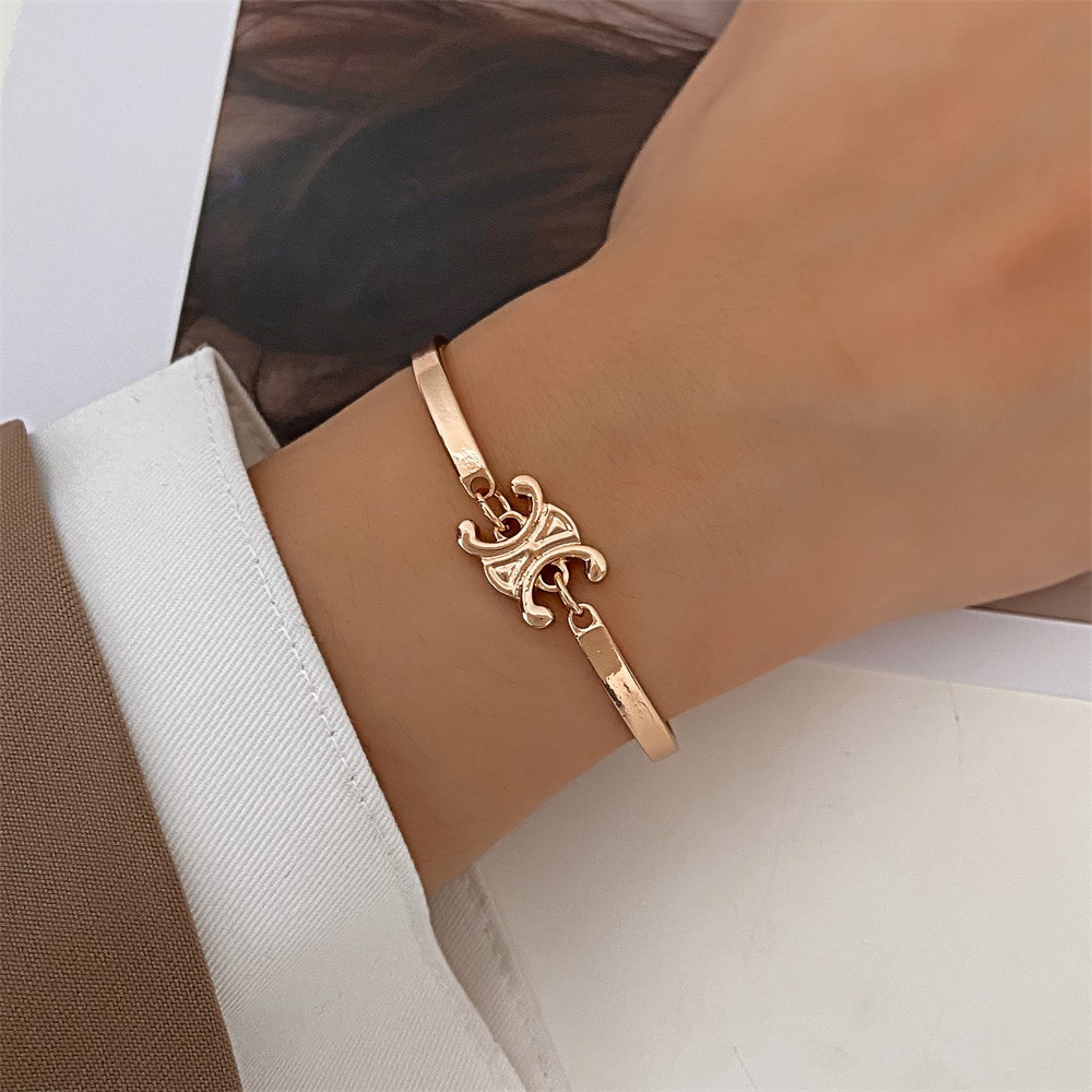 Fashion Heart Shape Alloy Plating Artificial Rhinestones Womenu0027S Bangle