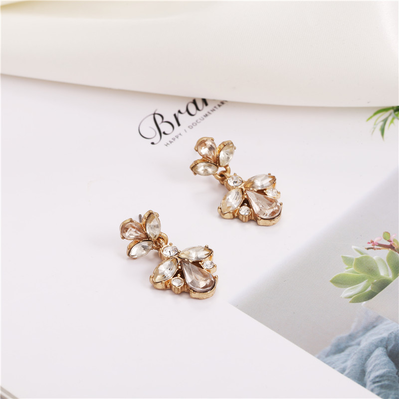 Vintage Style Water Droplets Alloy Inlay Rhinestones Womenu0027S Drop Earrings 1 Pair