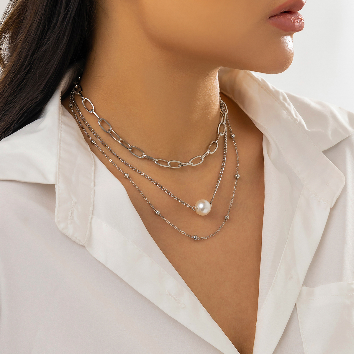 Retro Geometric Iron Copper Inlay Artificial Pearls Womenu0027S Necklace