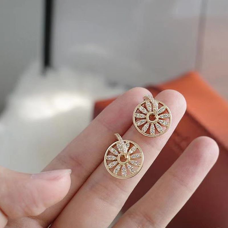 Simple Style Round Copper Plating Hollow Out Inlay Zircon Drop Earrings 1 Pair