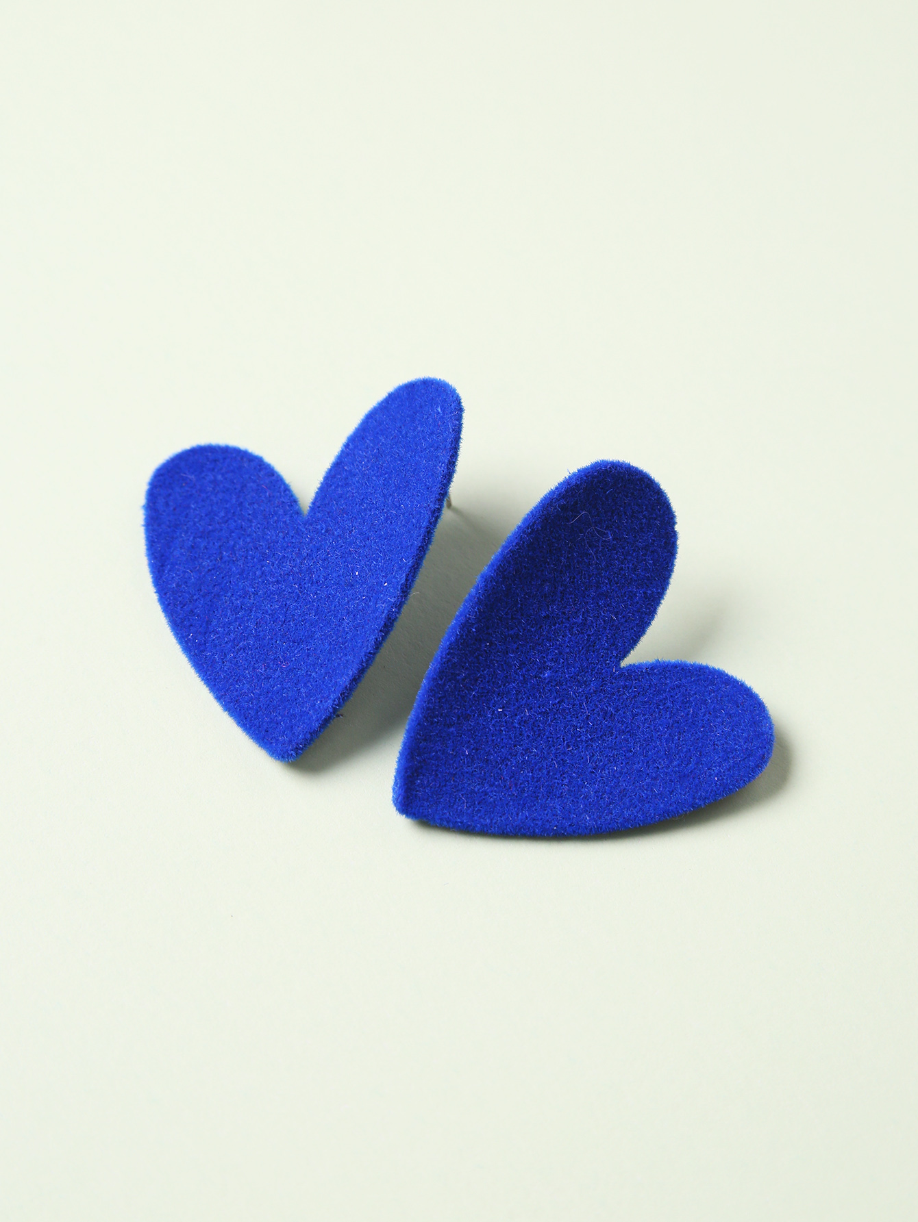 1 Pair Sweet Heart Shape Flocking Womenu0027S Ear Studs