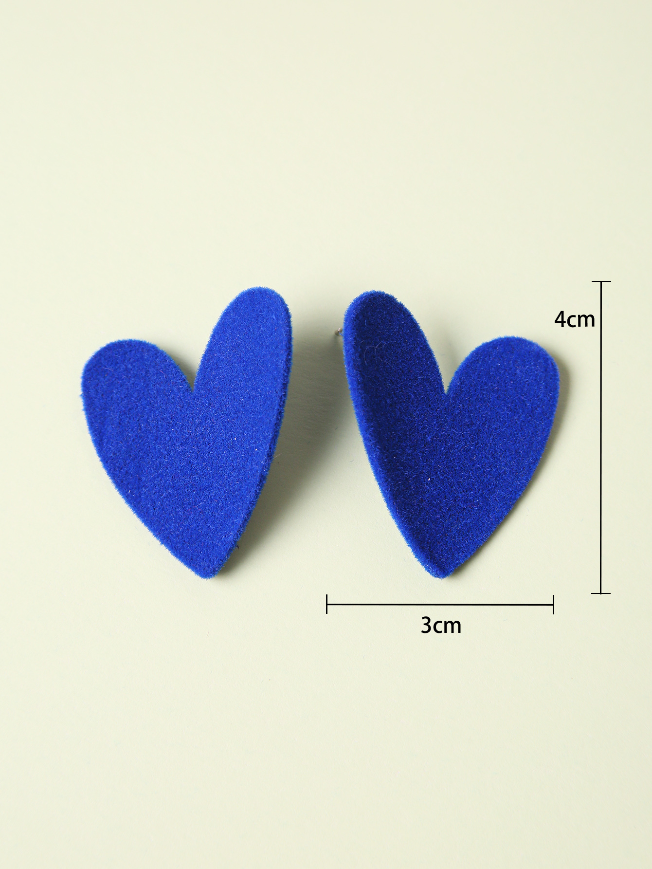 1 Pair Sweet Heart Shape Flocking Womenu0027S Ear Studs