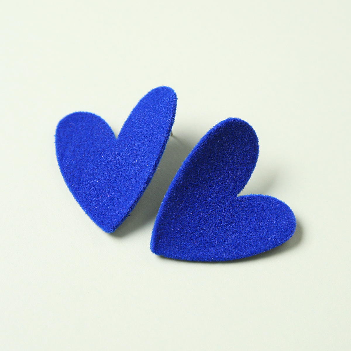 1 Pair Sweet Heart Shape Flocking Womenu0027S Ear Studs