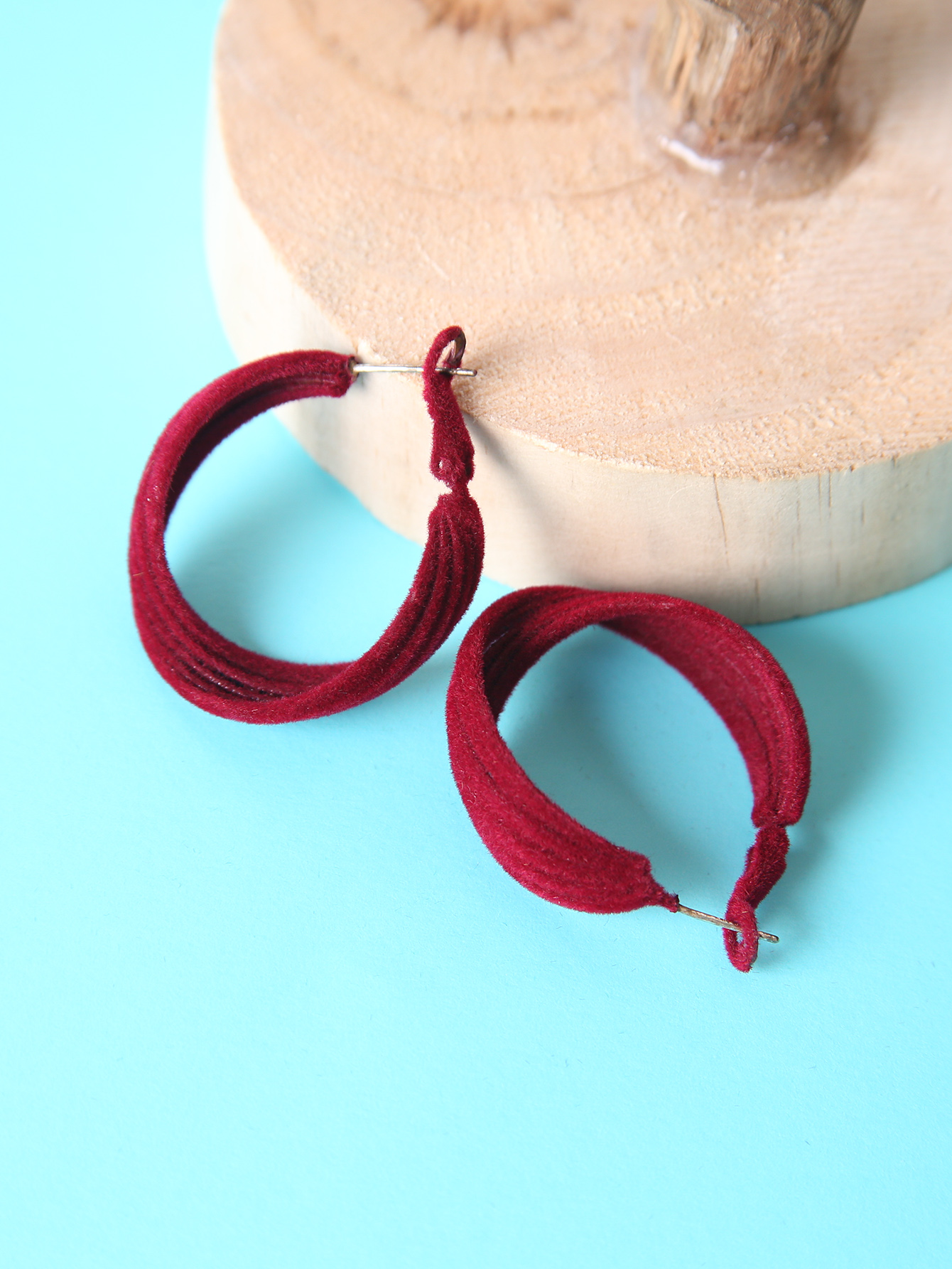 Fashion Round Flocking Womenu0027S Hoop Earrings 1 Pair