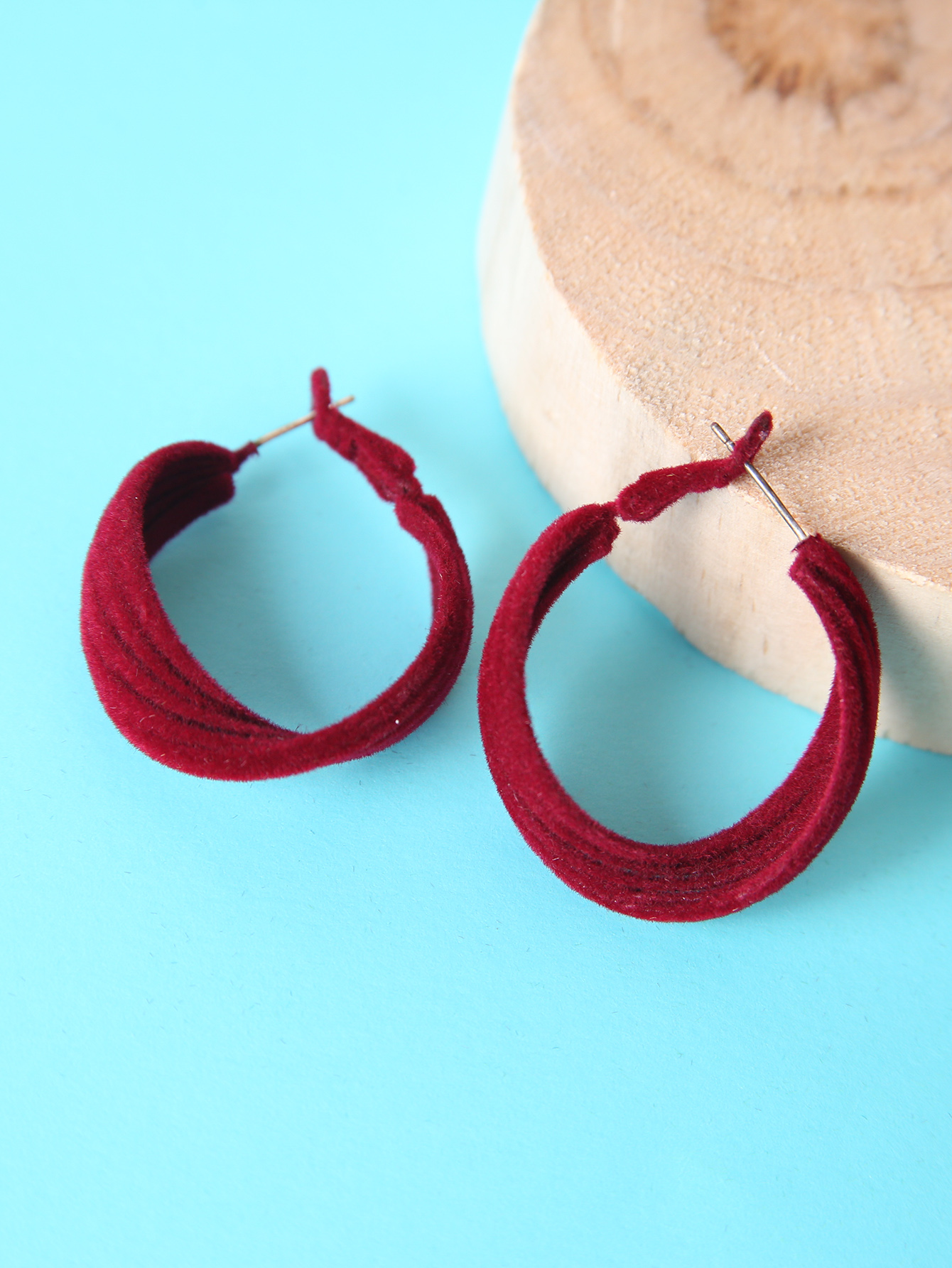 Fashion Round Flocking Womenu0027S Hoop Earrings 1 Pair