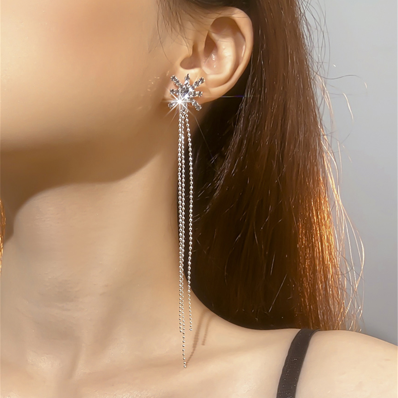 Exaggerated Geometric Rhinestone Drop Earrings 1 Pair