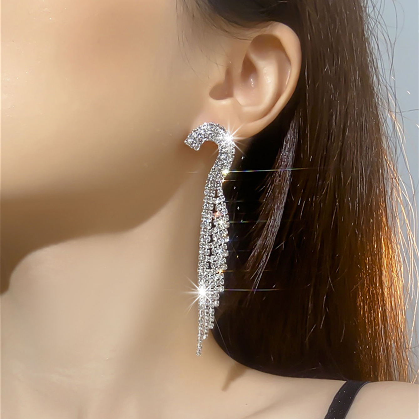 Exaggerated Geometric Rhinestone Tassel Drop Earrings 1 Pair