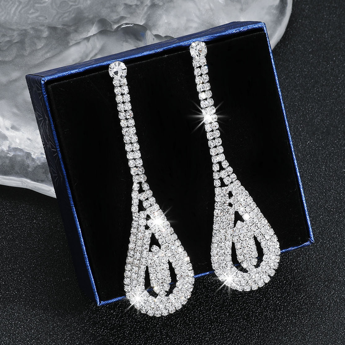 Glam Geometric Rhinestone Tassel Drop Earrings 1 Pair