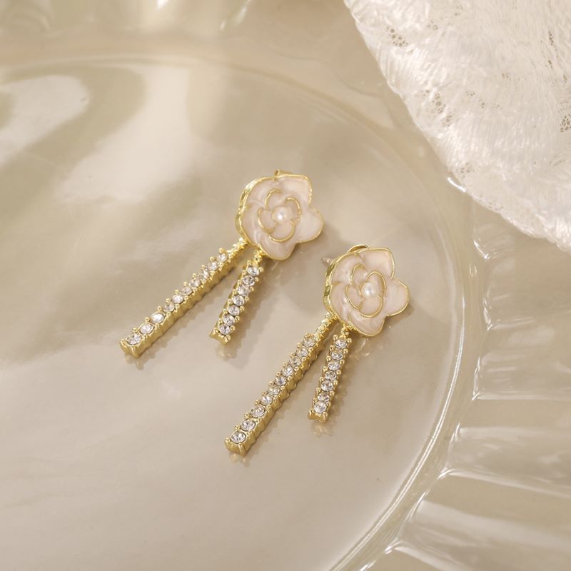 Fashion Flower Alloy Plating Inlay Artificial Diamond Pearl Womenu0027S Drop Earrings 1 Pair