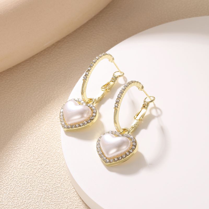 Elegant Heart Shape Alloy Plating Artificial Pearls Rhinestones Womenu0027S Drop Earrings 1 Pair