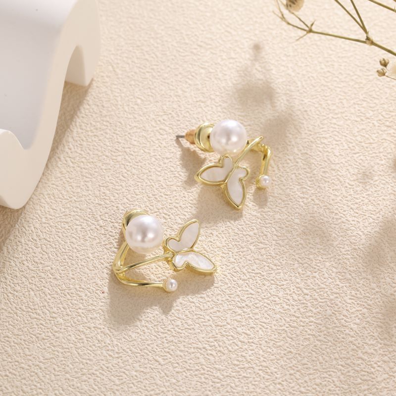 Sweet Butterfly Alloy Plating Artificial Pearls Womenu0027S Ear Studs 1 Pair