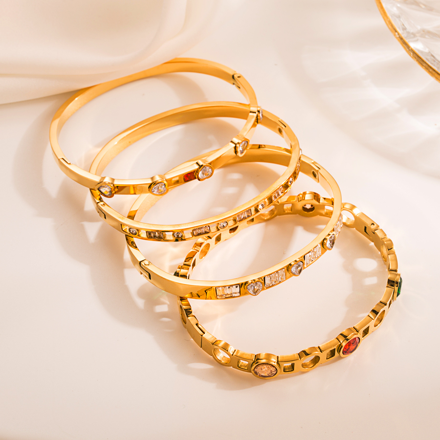 Fashion Heart Shape Stainless Steel Gold Plated Zircon Bangle 1 Piece
