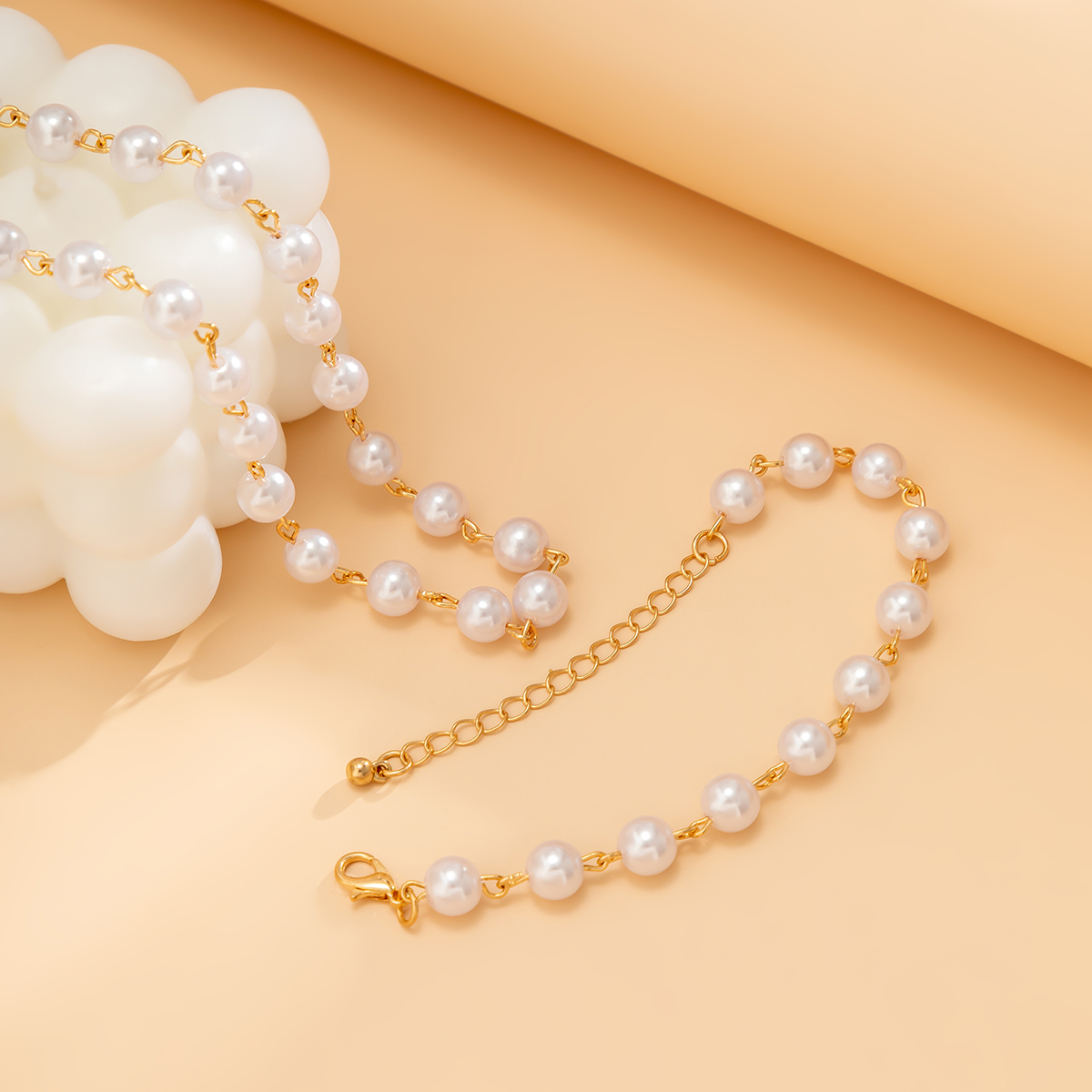 Elegant Geometric Artificial Pearl Alloy Plating Womenu0027S Necklace