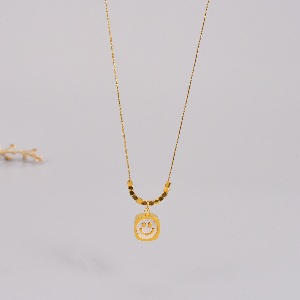 Fashion Smiley Face Titanium Steel Gold Plated Shell Pendant Necklace