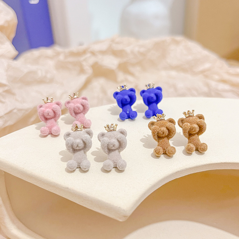 Simple Style Bear Alloy Patchwork Womenu0027S Ear Studs 1 Pair