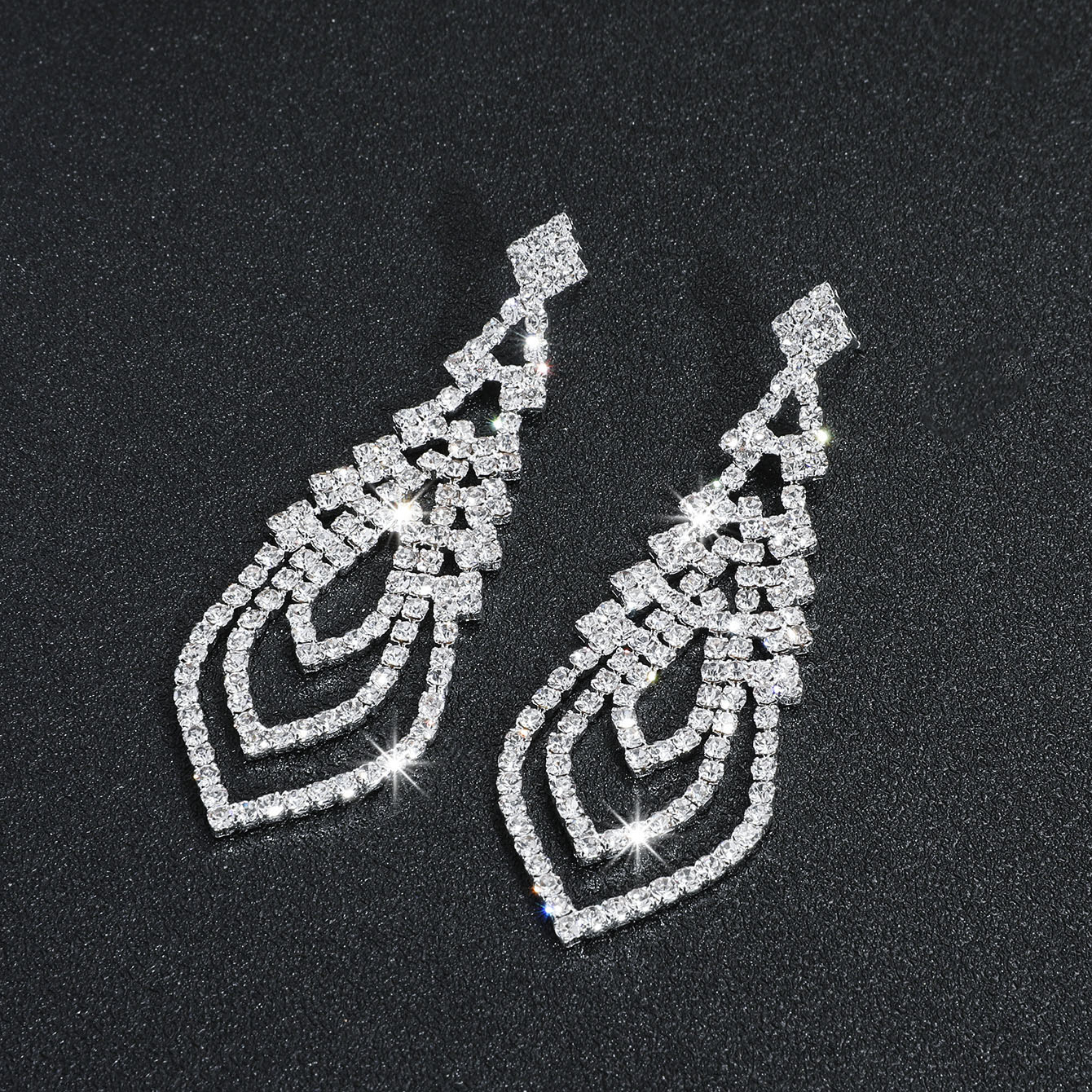 Exaggerated Water Droplets Tassel Rhinestone Inlay Rhinestones Drop Earrings 1 Pair