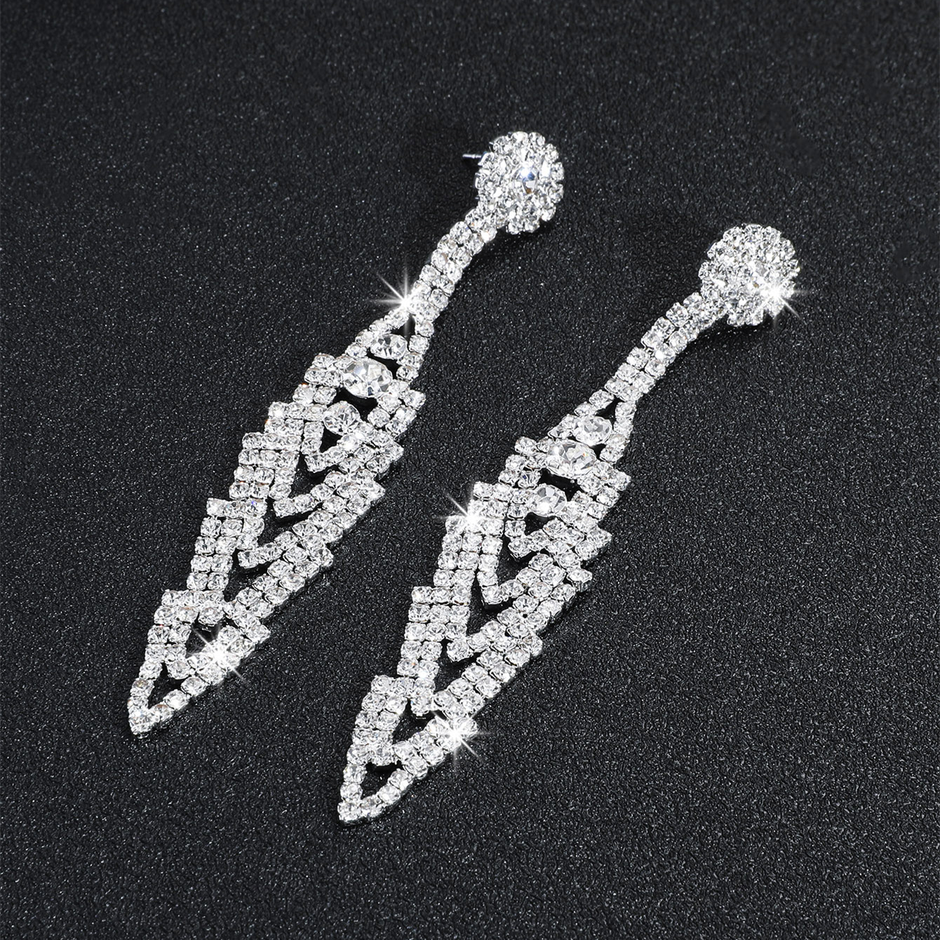 Exaggerated Water Droplets Tassel Rhinestone Inlay Rhinestones Drop Earrings 1 Pair